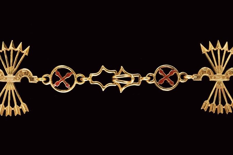 Ordine Imperiale del Giogo e delle Frecce, collare in oro con pendente, Spagna (1937 - 1976)