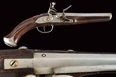 Pistola da cavalleria a pietra focaia, Europa, lunghezza 39,5 cm
