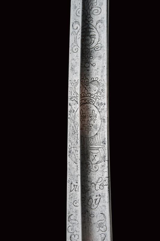 Sciabola da cavalleria francese, lama curva con incisioni decorative