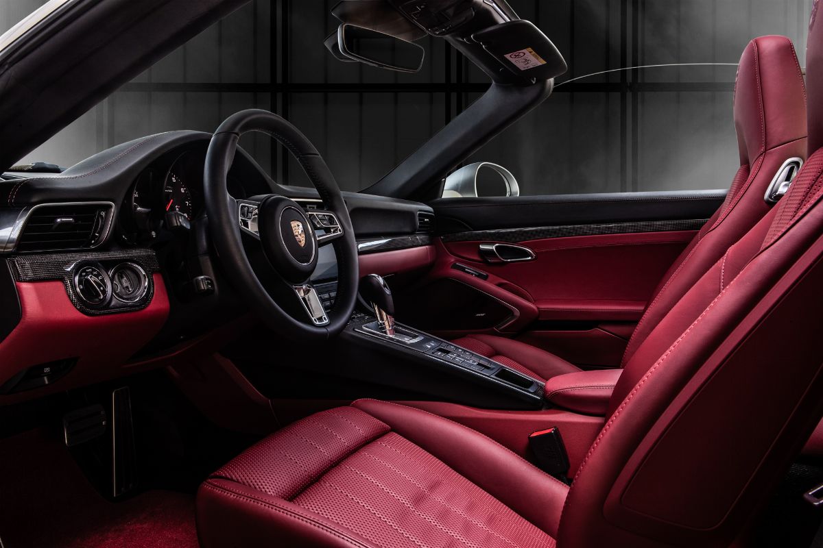 1968 Porsche 911 S Targa Light Ivory - 2018 Porsche 911 TARGA 4S Light Ivory