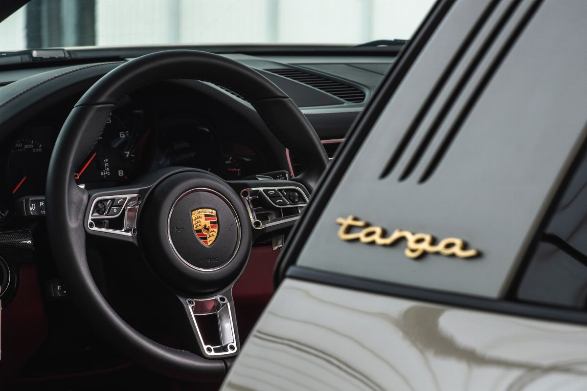 1968 Porsche 911 S Targa Light Ivory - 2018 Porsche 911 TARGA 4S Light Ivory