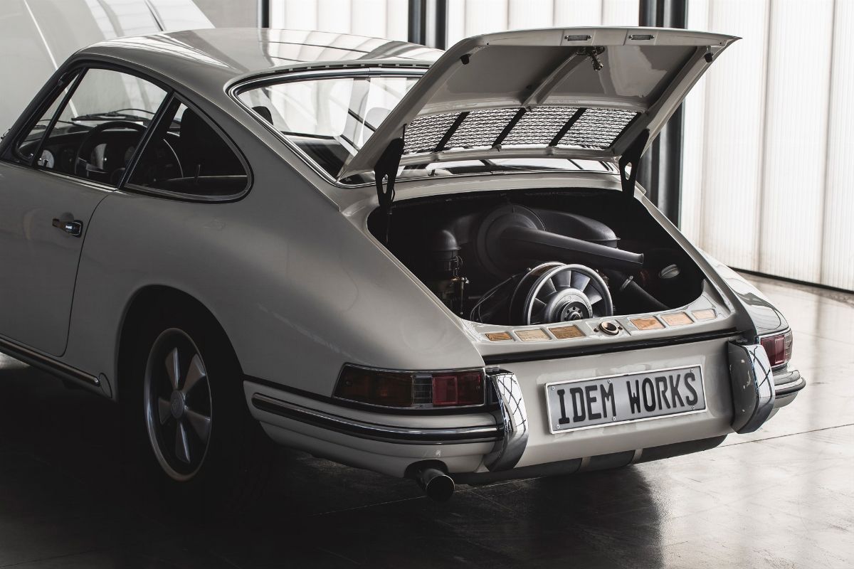 Porsche 911 T (Karmann)