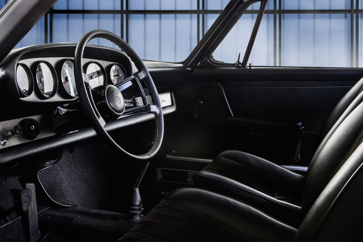 Porsche 911 T (Karmann)