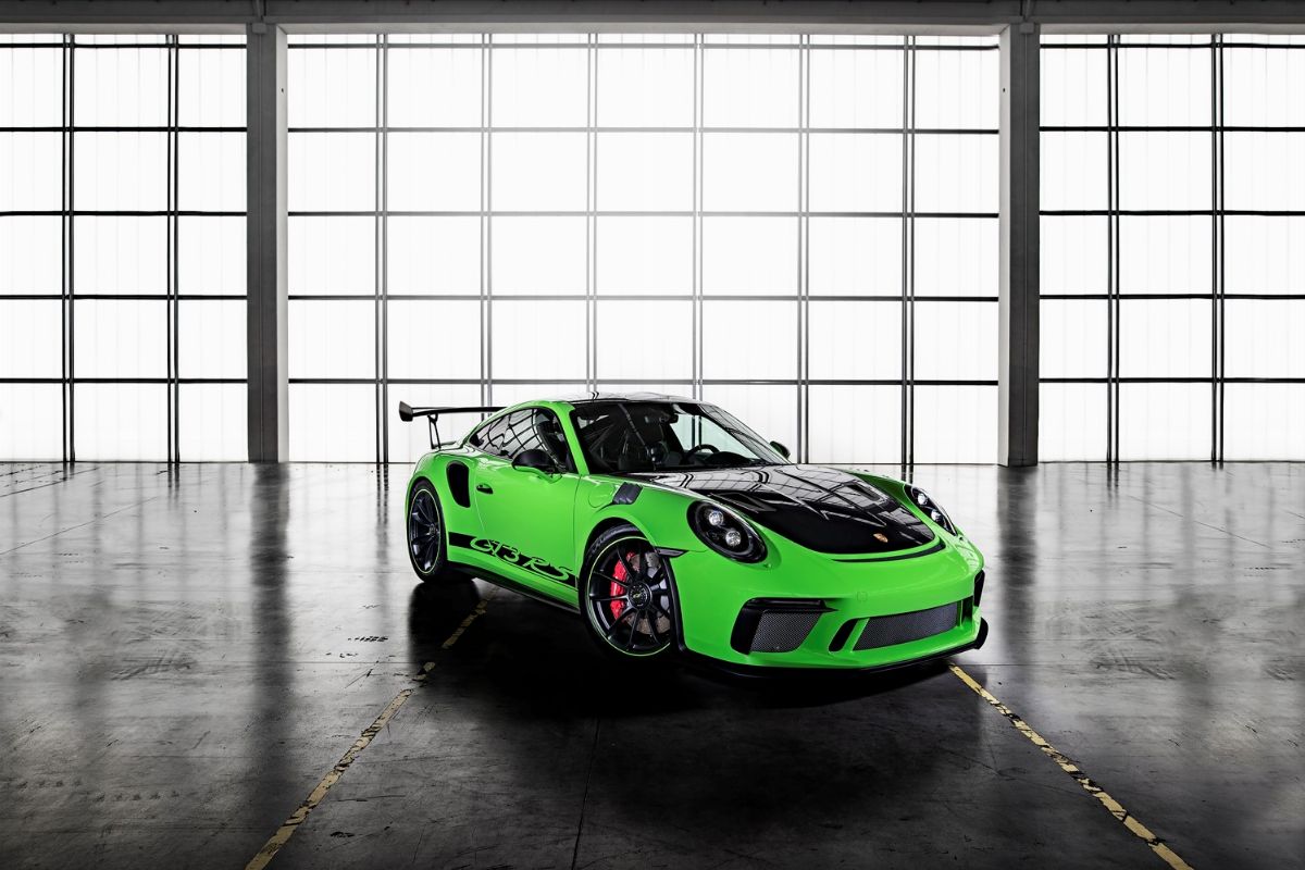 Porsche 911 GT3 RS Weissach Package (Porsche)
