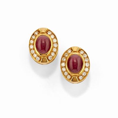 Orecchini in oro giallo 18k con rubini e diamanti