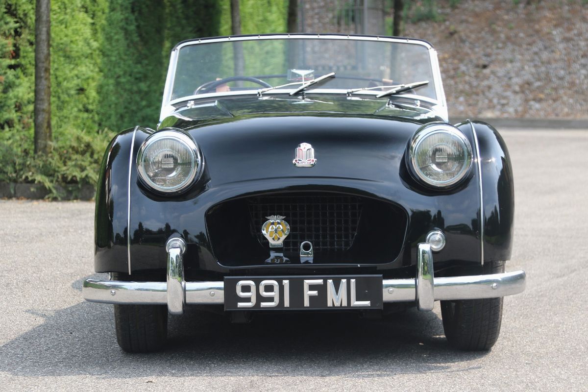 Triumph T.R.2 (Triumph)