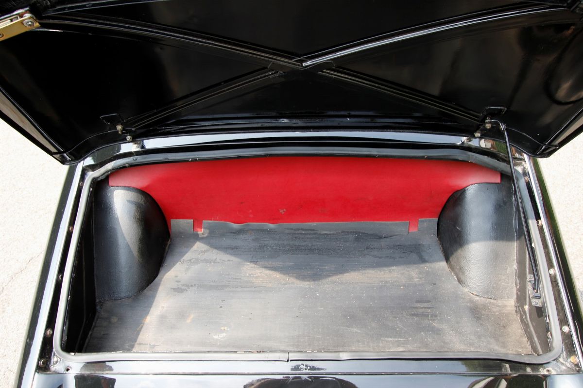 Triumph T.R.2 (Triumph)