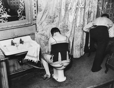 Bordel, rue Quincampoix, Paris, 1932, Stampa alla gelatina ai sali d'argento