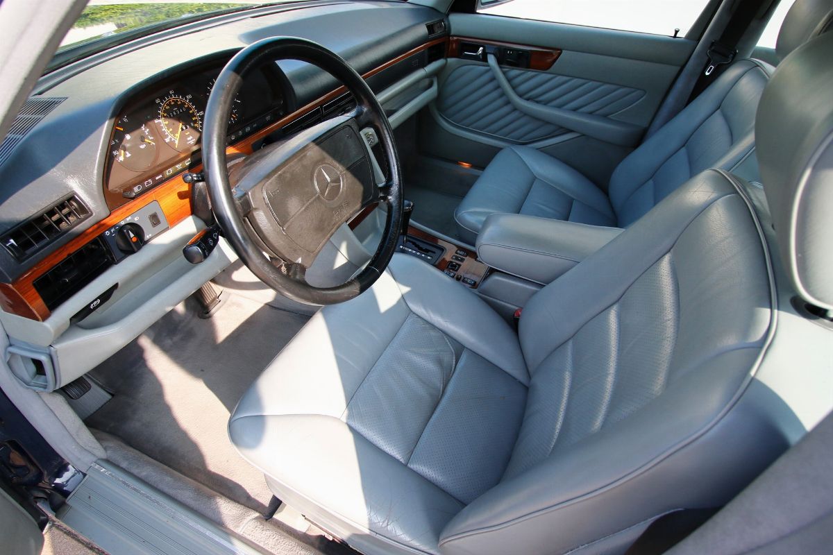 Mercedes-Benz 350 SD (Mercedes-Benz)