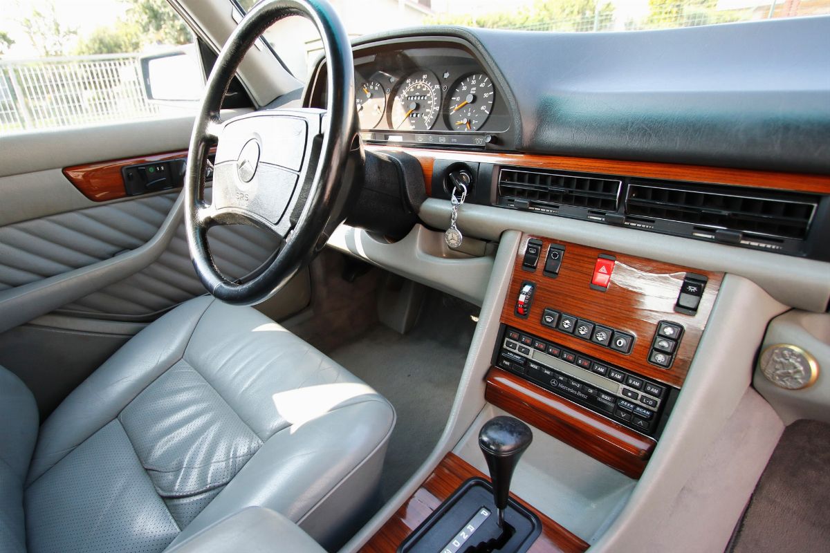 Mercedes-Benz 350 SD (Mercedes-Benz)