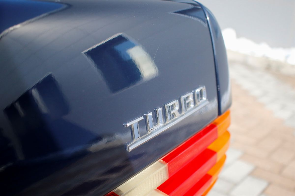 Mercedes-Benz 350 SD (Mercedes-Benz)