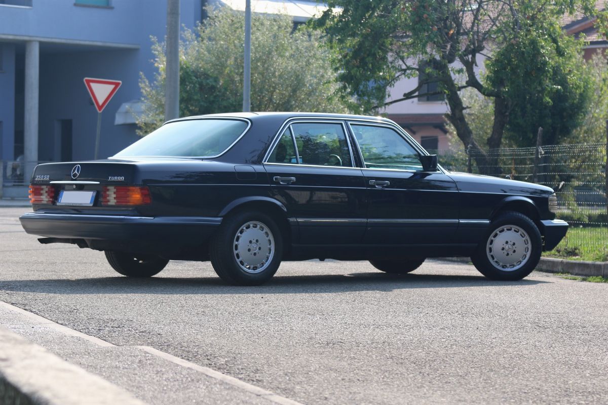 Mercedes-Benz 350 SD (Mercedes-Benz)