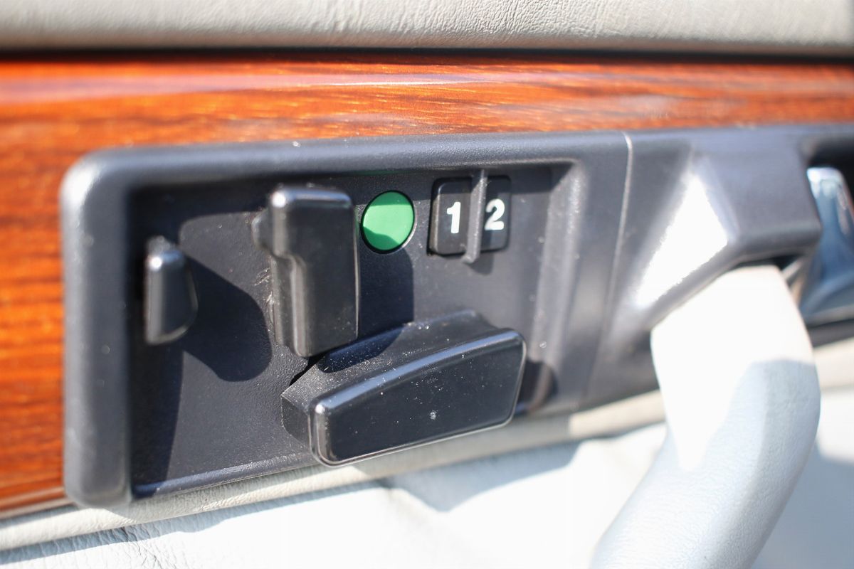 Mercedes-Benz 350 SD (Mercedes-Benz)