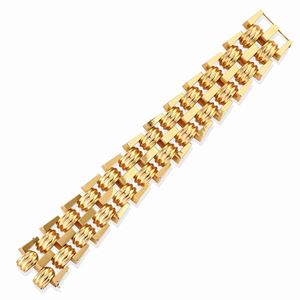 A 18k yellow gold bracelet, circa 1950