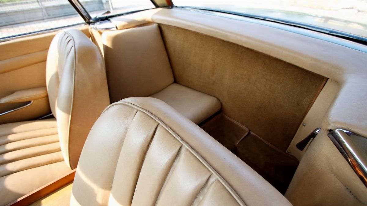 Mercedes-Benz 230 SL Pagoda (Mercedes-Benz)