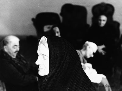 Verrà la Morte e Avrà i Tuoi Occhi