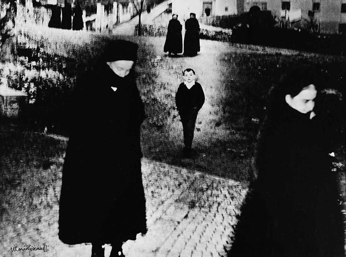 Mario Giacomelli - Scanno 1957 | Photographs | Finarte, casa d