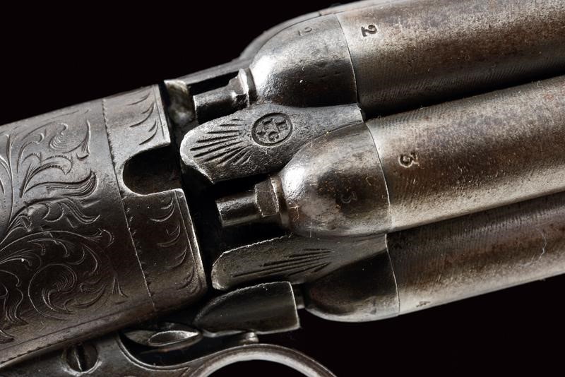 Raro Revolver Pepperbox a Luminello con Canne Lunghe di Mariette