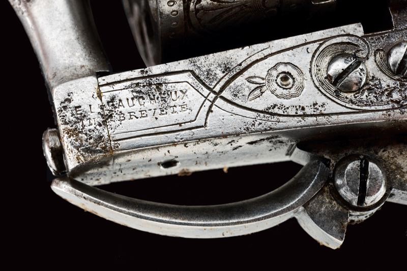 Raro Revolver a Spillo Lefaucheux a Diciotto Colpi