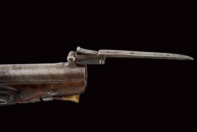 Pistola a Pietra Focaia con Baionetta a Scatto