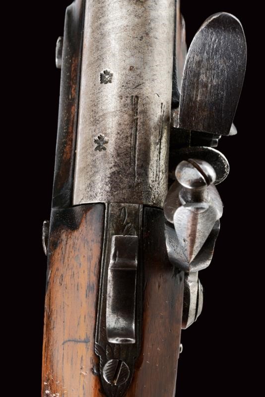Pistola a Pietra Focaia con Baionetta a Scatto