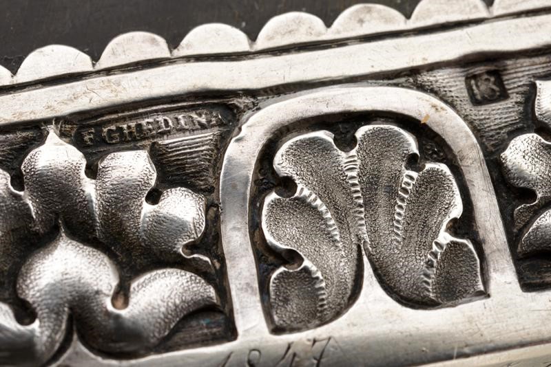 Rara Fiasca da Polvere in Argento, con Dedica per il Compleanno Dell'imperatore Ferdinando i