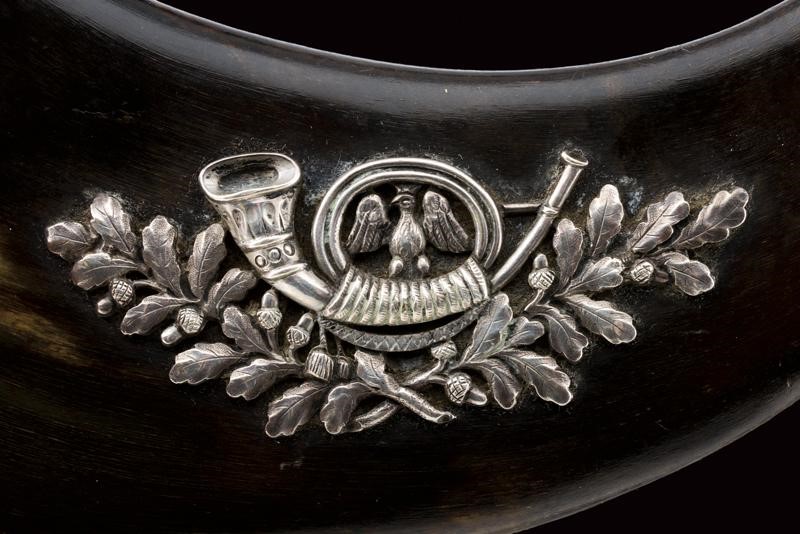 Rara Fiasca da Polvere in Argento, con Dedica per il Compleanno Dell'imperatore Ferdinando i