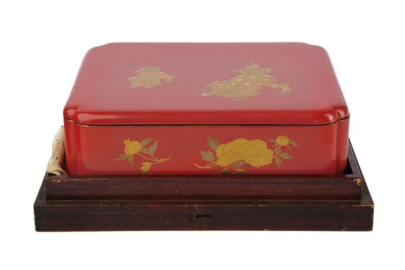 Jubako-box con Laccatura Makie