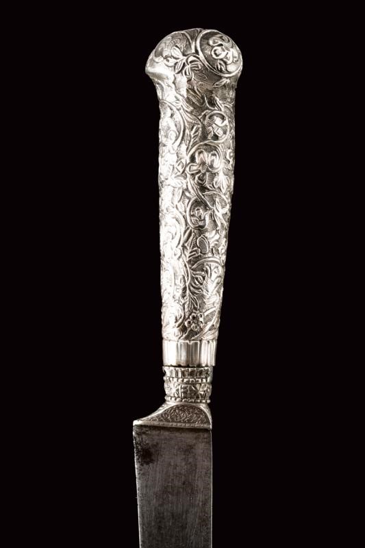 Bel Coltello con Fornimenti in Argento