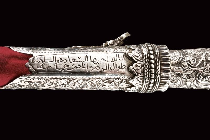 Bel Coltello con Fornimenti in Argento
