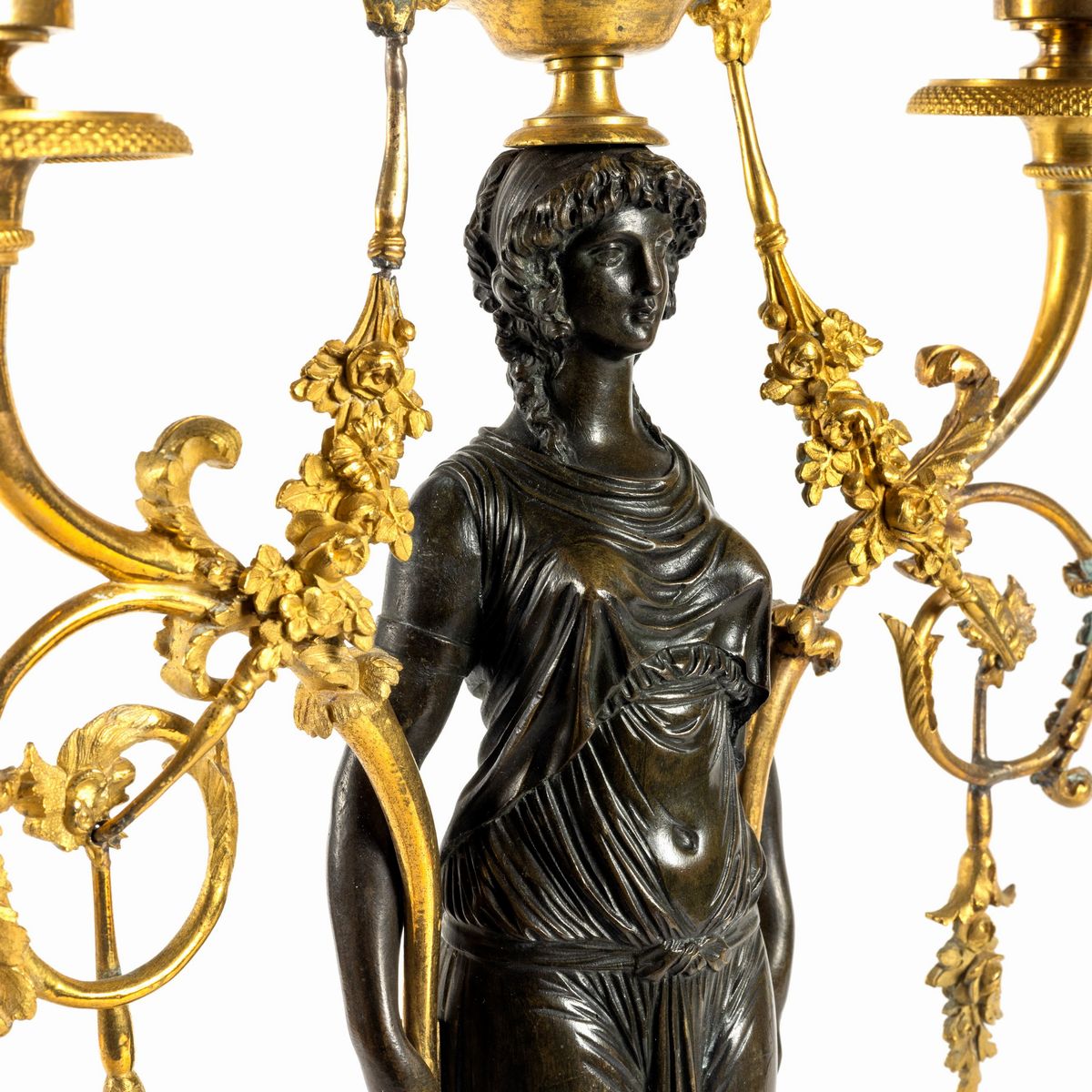 Coppia di Candelieri Impero a Due Braccia in Bronzo Dorato e a Patina Scura con Cariatidi, Franci...