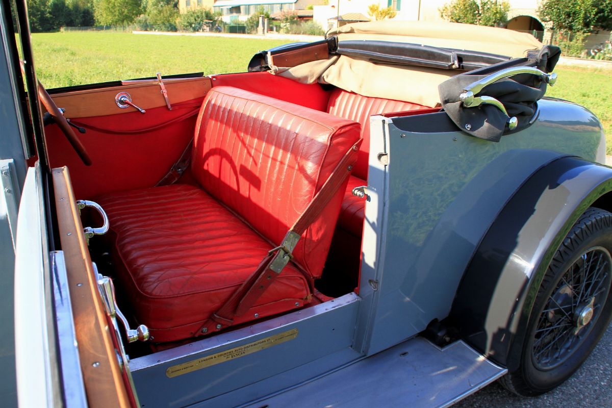 Lancia Lambda Drop-head Coupé (Albany Carriage Co.)