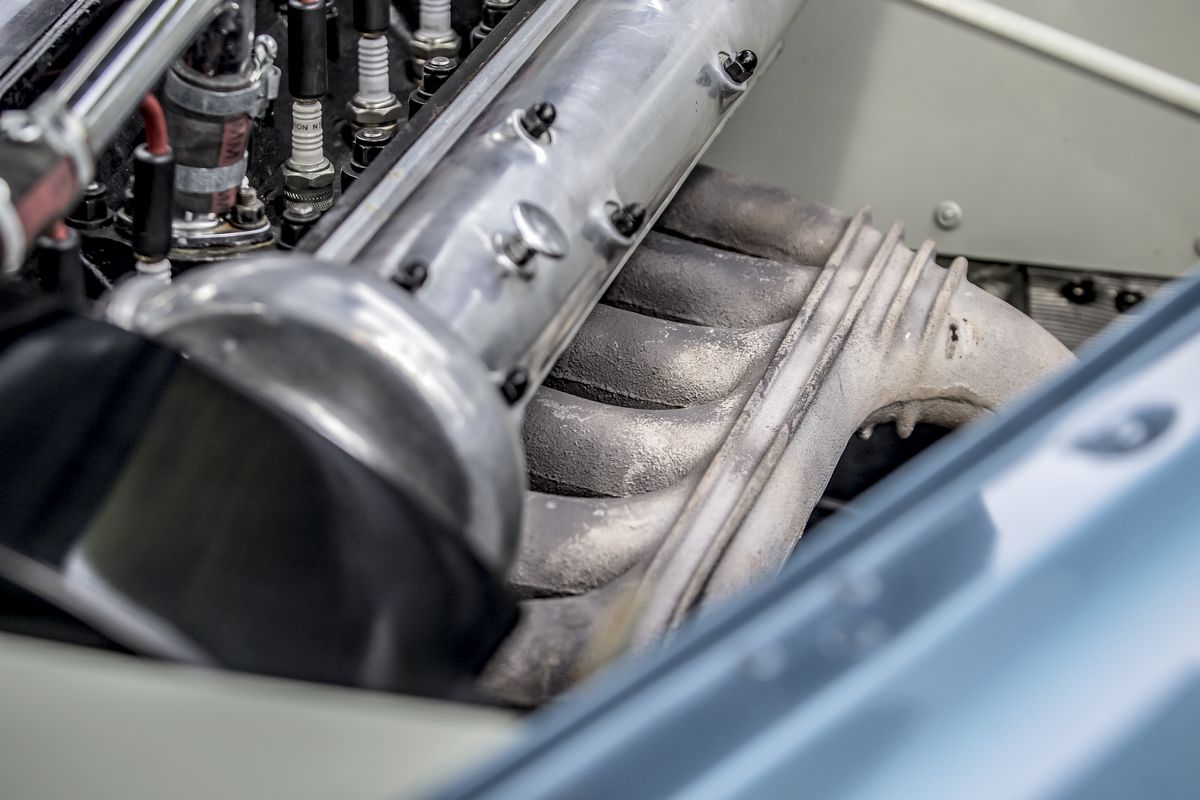 Alfa Romeo 6C 2500 Sport (Pinin Farina)