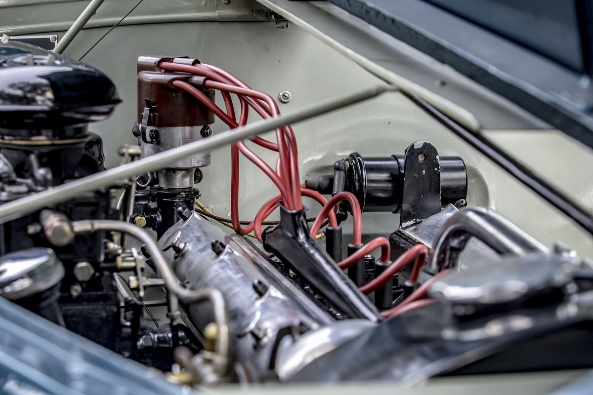 Alfa Romeo 6C 2500 Sport (Pinin Farina)