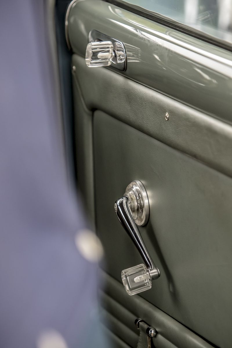 Alfa Romeo 6C 2500 Sport (Pinin Farina)