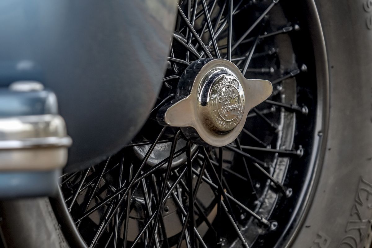 Alfa Romeo 6C 2500 Sport (Pinin Farina)