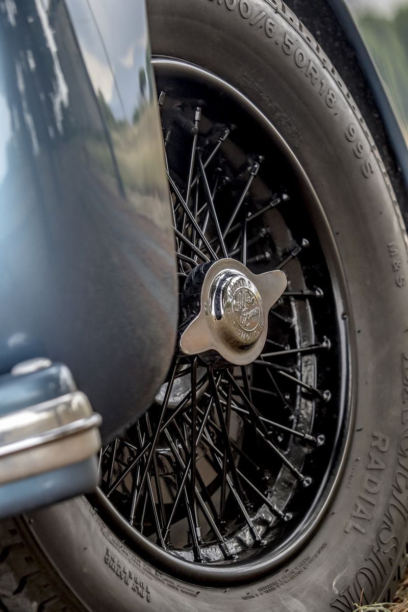 Alfa Romeo 6C 2500 Sport (Pinin Farina)