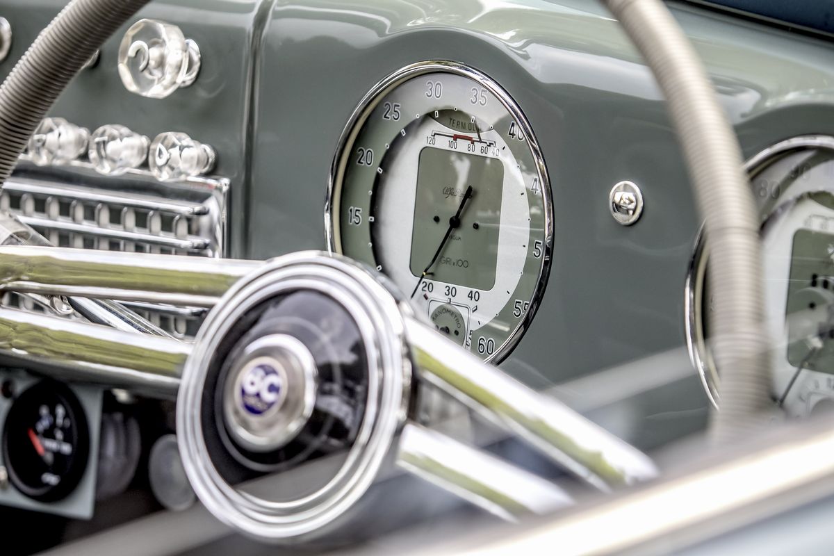 Alfa Romeo 6C 2500 Sport (Pinin Farina)