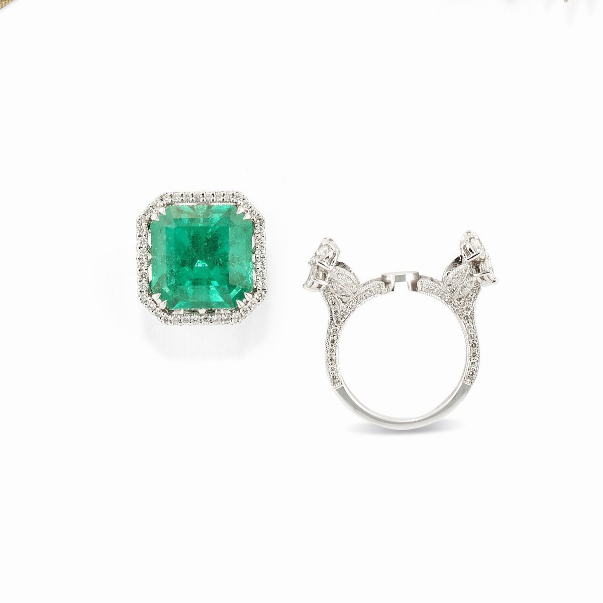 Anello con smeraldo colombiano, oro bianco 18k, diamanti