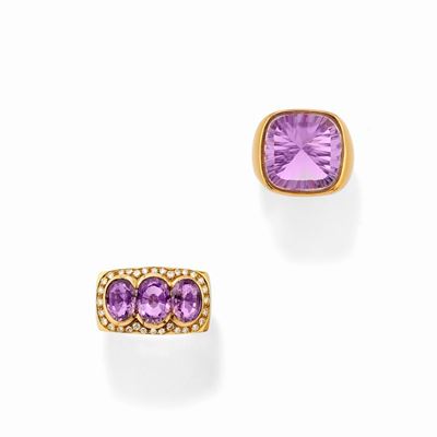 Due anelli in oro giallo 18k con ametiste e diamanti