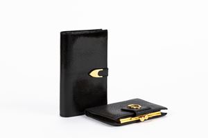 Lot of two leather wallet