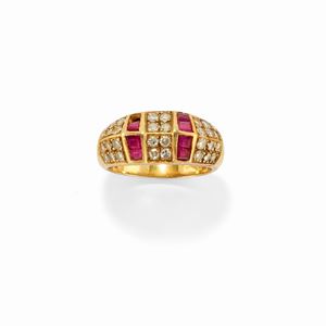  - Anello con rubini
