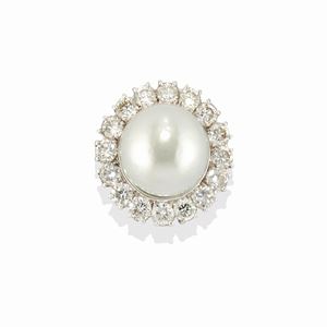  - Anello con perla
