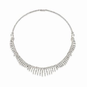  - Collana con diamanti
