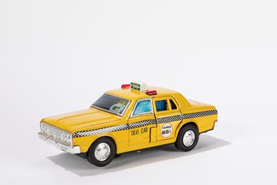 Auto modello taxi cab, giocattolo in latta a frizione, Giappone, cm 24