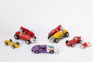 Lotto di 5 auto modelli