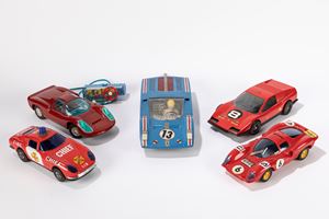 Lotto di 5 auto modello Ferrari