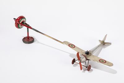 Gioco da Tavolo, Aereo Giroplano con Pilota in Latta