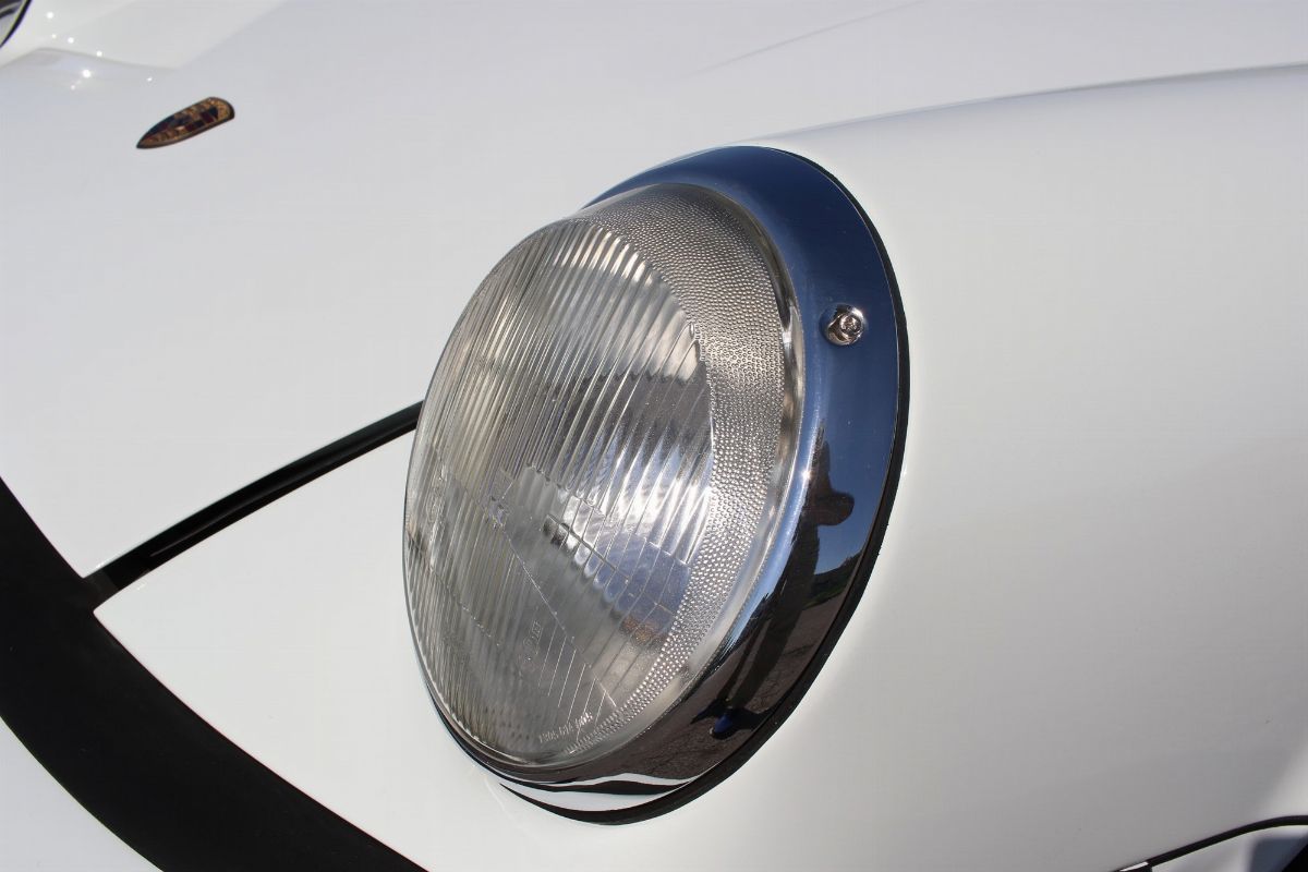 Porsche 911 2.7 S (Porsche)