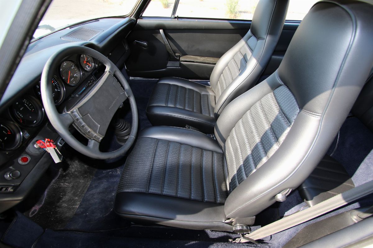 Porsche 911 2.7 S (Porsche)